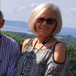 Meet the Posher Other - Meet your Posher, Jeanne Meet the Posher Other - Meet your Posher, Jeanne